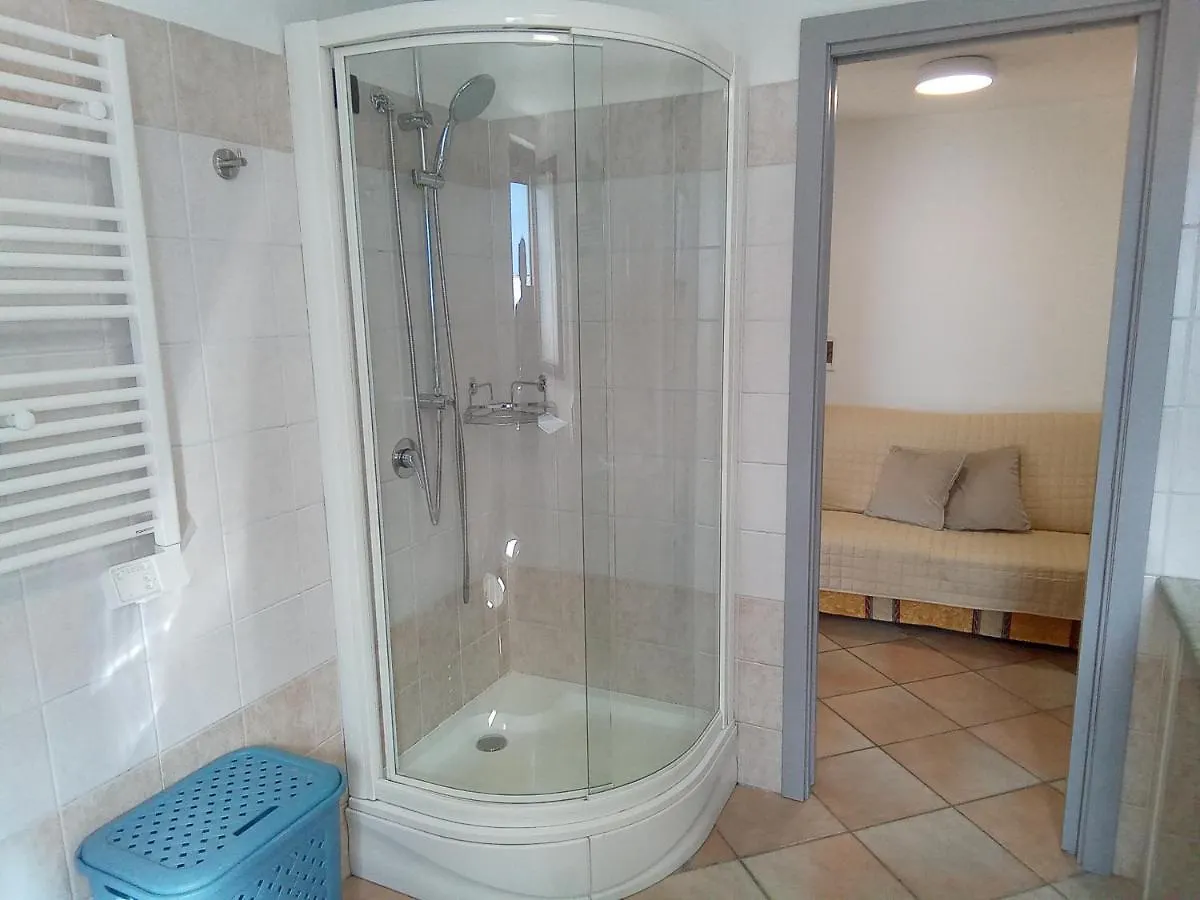 Ca Negra Ca Negra Suite Costa Volpino Apartment